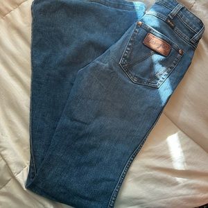 Wrangler Retro High Rise Flares